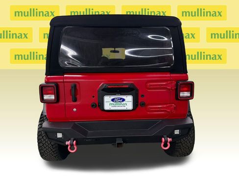 Used 2018 Jeep Wrangler Unlimited Sport S AWD/4WD image 11