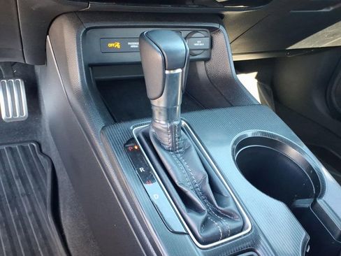 Used 2024 Honda Civic Sport image 11