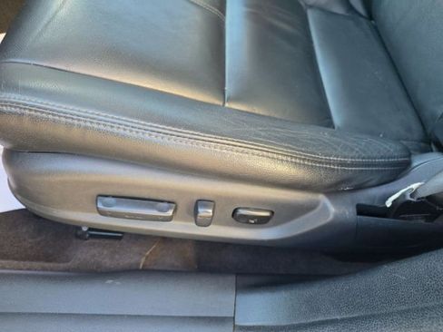 Used 2010 Honda Crosstour EX-L image 16