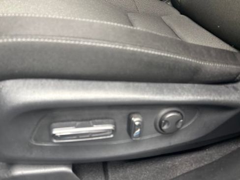 Used 2026 Honda CR-V EX image 12