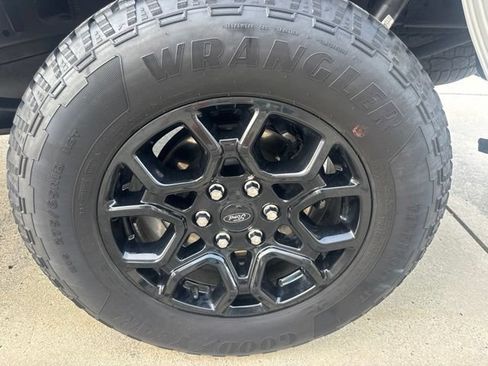 Used 2025 Ford F150 XLT w/ Equipment Group 302A MID AWD/4WD image 21