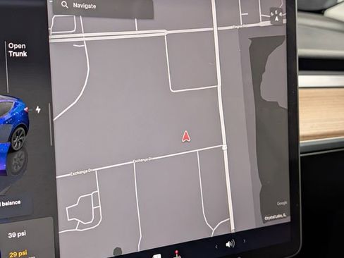 Used 2025 Tesla Model Y Long Range image 22