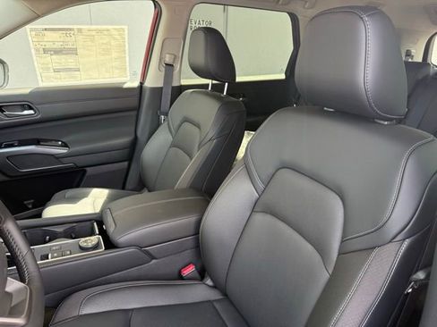 New 2026 Nissan Pathfinder SL AWD/4WD image 19