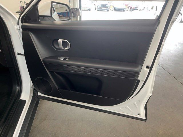 Used 2024 Hyundai Ioniq 5 SEL RWD image 13