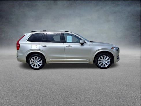 Used 2016 Volvo XC90 T6 Momentum AWD/4WD image 8