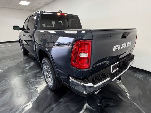 New 2026 RAM 1500 Big Horn AWD/4WD image 18