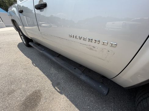 Used 2010 Chevrolet Silverado 1500 LS RWD image 23