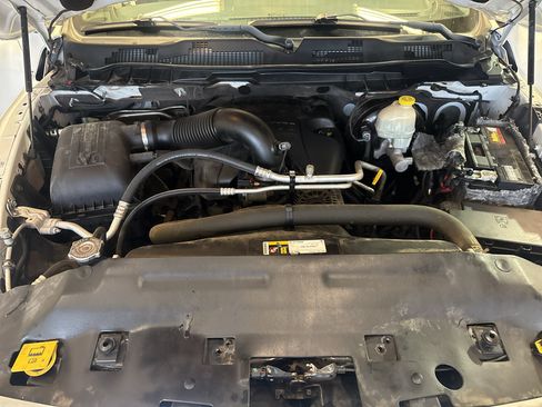 Used 2015 RAM 1500 Big Horn AWD/4WD image 30