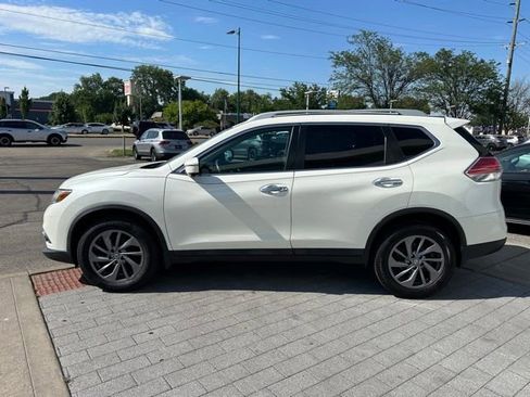 Used 2016 Nissan Rogue SL w/ SL Premium Package AWD/4WD image 4