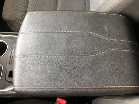 Used 2018 Chevrolet Traverse LS FWD image 22