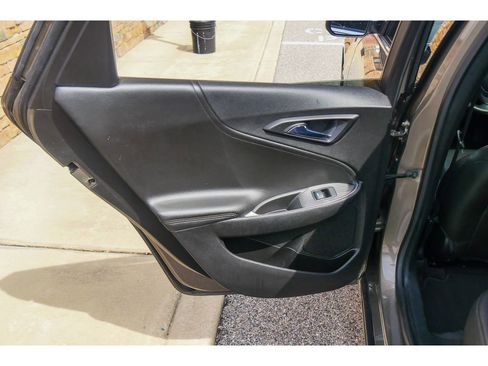 Used 2020 Chevrolet Malibu LT w/ Leather Package image 16