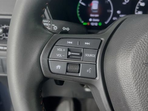 Used 2023 Honda CR-V Sport image 17