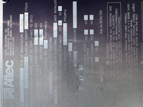 Used 2016 Ford F550 4x4 Regular Cab Super Duty image 13