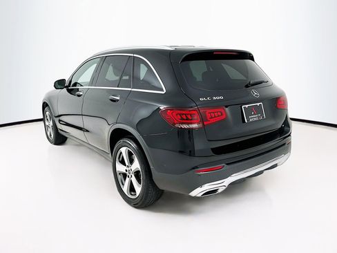 Used 2022 Mercedes-Benz GLC 300 image 6