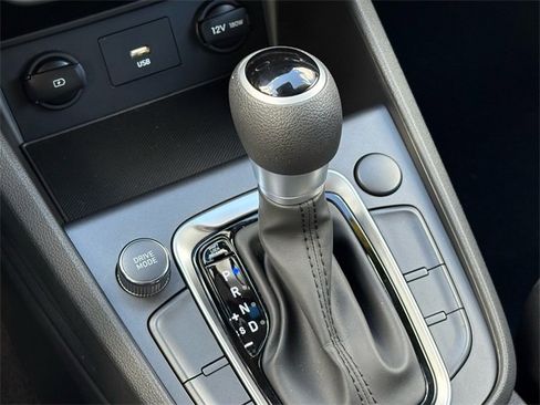 Used 2023 Hyundai Kona SEL image 24