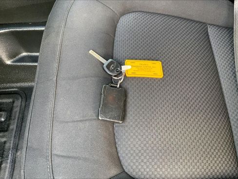 Used 2021 Chevrolet Colorado LT w/ Fleet Safety Package RWD image 14