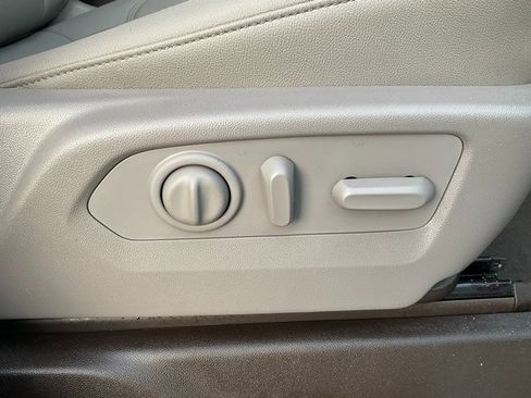 Used 2022 GMC Sierra 1500 SLT w/ SLT Premium Plus Package image 20