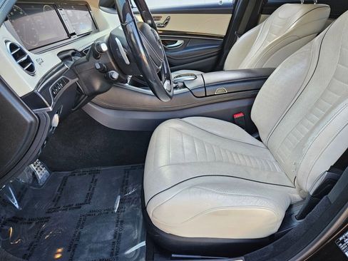 Used 2017 Mercedes-Benz S 550 Sedan image 16