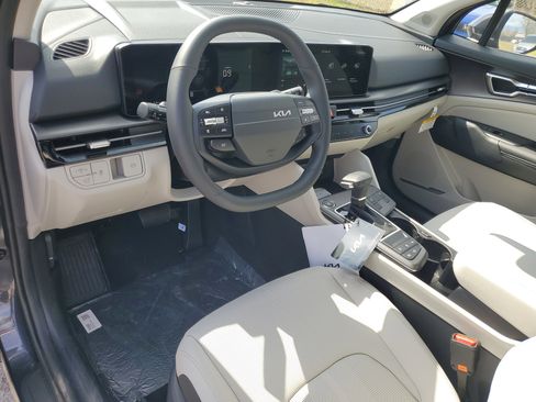 New 2026 Kia Sportage EX image 12
