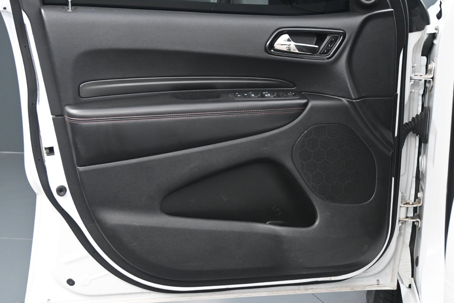 Used 2022 Dodge Durango R/T w/ Blacktop Package AWD/4WD image 21