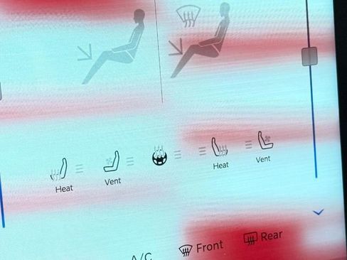 New 2025 RAM 2500 Limited image 32