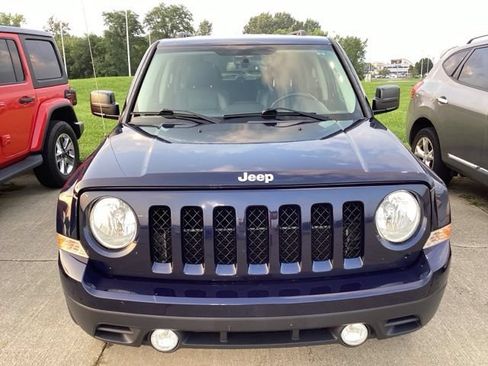 Used 2015 Jeep Patriot High Altitude FWD image 2