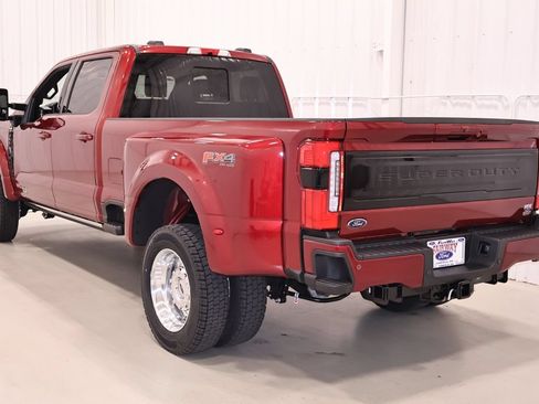 New 2026 Ford F450 Platinum w/ FX4 Off-Road Package AWD/4WD image 7