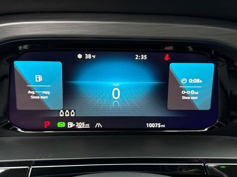 Certified 2025 Volkswagen Atlas Cross Sport SE image 17