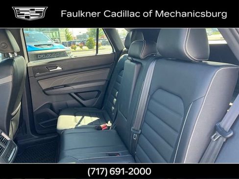 Used 2022 Volkswagen Atlas Cross Sport SEL Premium R-Line AWD/4WD image 16