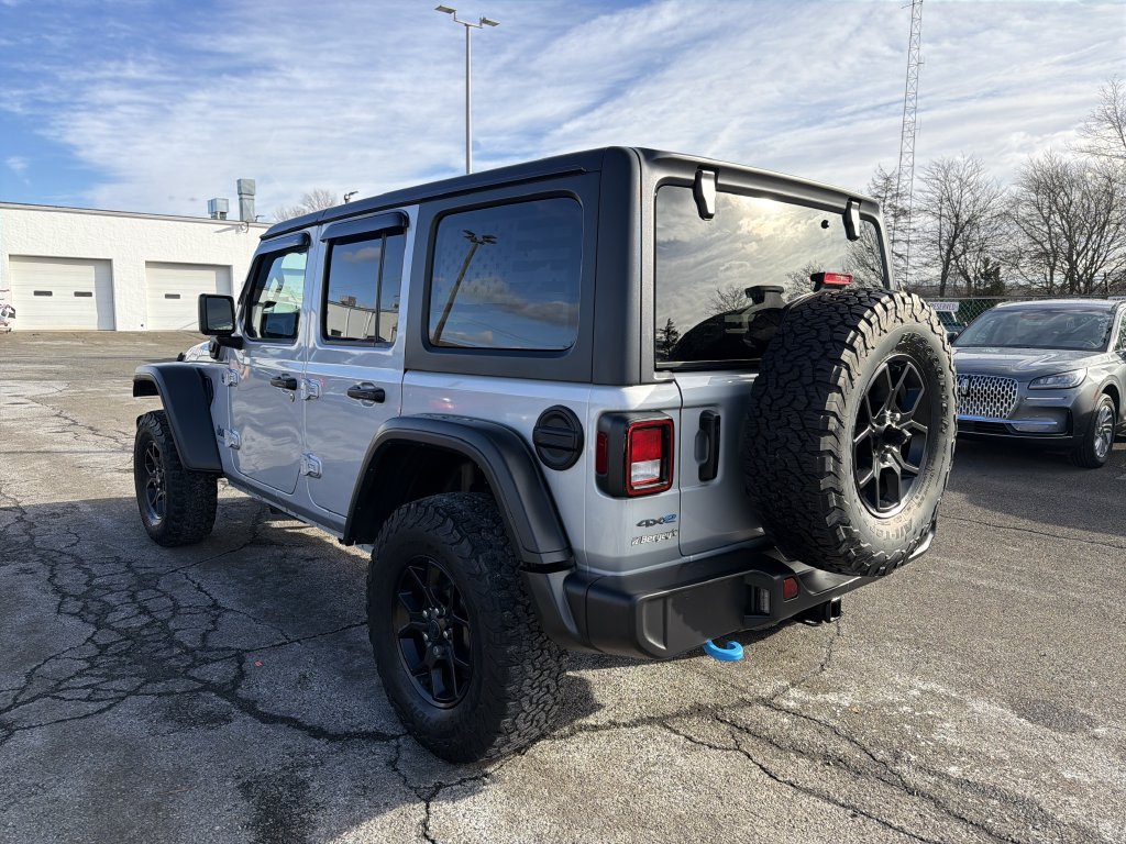 Used 2024 Jeep Wrangler Unlimited AWD/4WD image 4