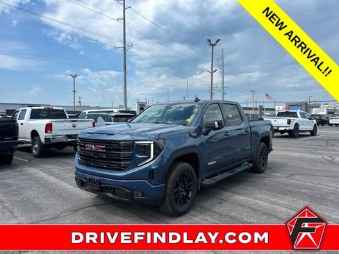 Used 2026 GMC Sierra 1500 Elevation w/ Elevation Premium Package AWD/4WD image 1