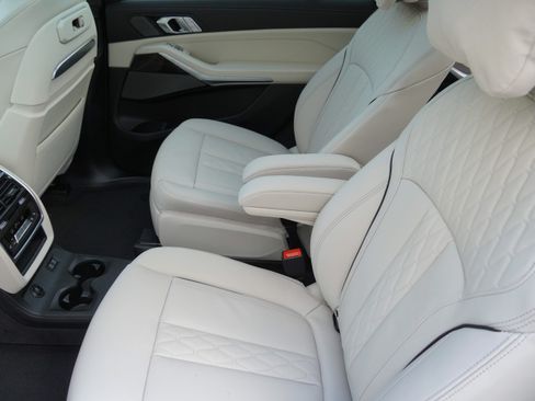 Certified 2026 BMW X7 xDrive40i AWD/4WD image 39