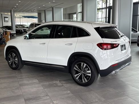 Certified 2025 Mercedes-Benz GLA 250 image 9