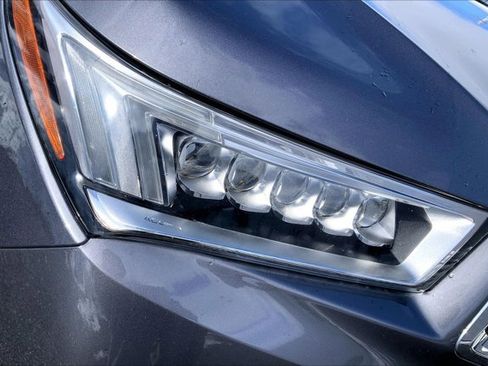 Used 2018 Acura MDX SH-AWD w/ Technology Package image 28