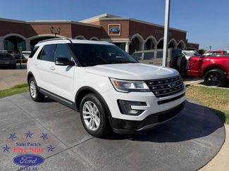 Used 2017 Ford Explorer XLT w/ Equipment Group 202A FWD video 1