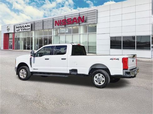 Used 2025 Ford F350 XLT AWD/4WD image 7
