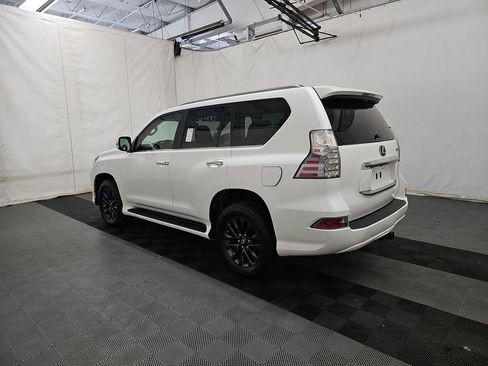 Used 2020 Lexus GX 460 Premium w/ Premium Package AWD/4WD image 4