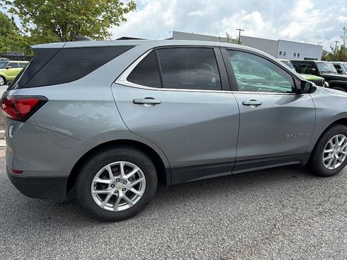 Used 2024 Chevrolet Equinox LT FWD image 8