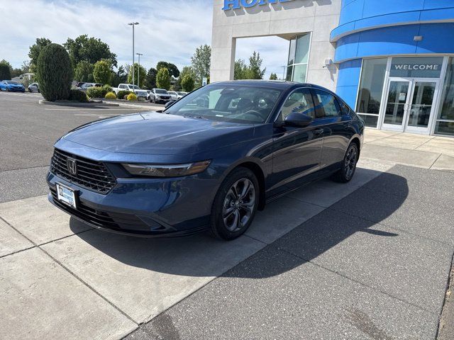 Used 2026 Honda Accord EX-L image 13