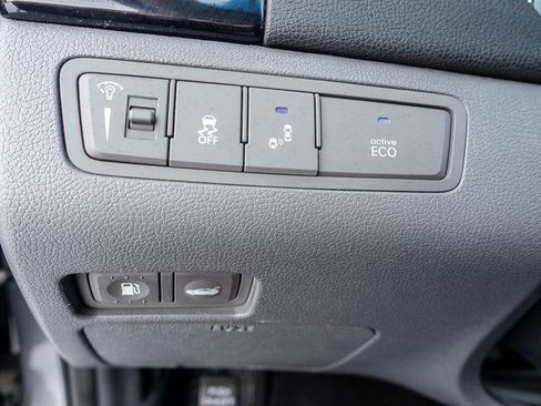 Used 2014 Hyundai Sonata Limited image 19