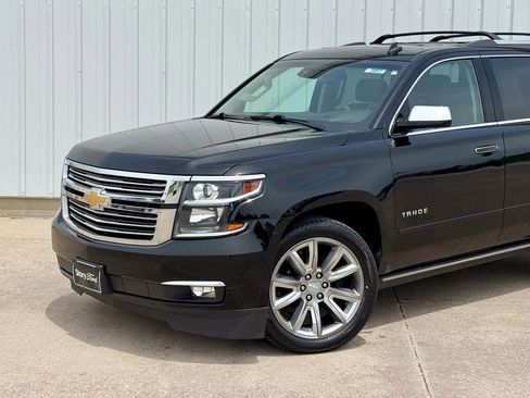 Used 2015 Chevrolet Tahoe LTZ AWD/4WD image 2