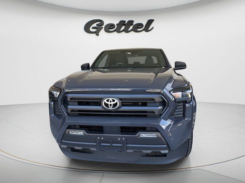 Certified 2024 Toyota Tacoma SR5 image 1