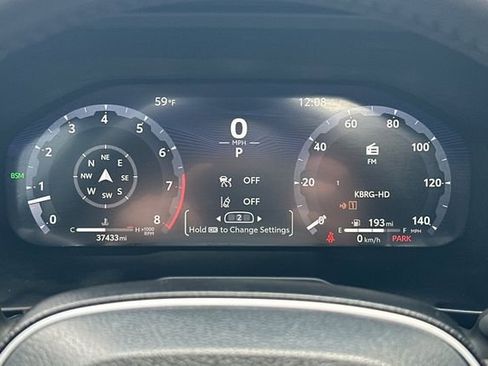 Used 2024 Toyota RAV4 Limited image 28