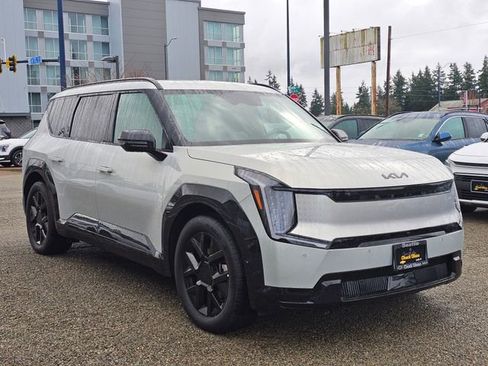 New 2026 Kia EV9 Land w/ Nightfall Edition Package image 7