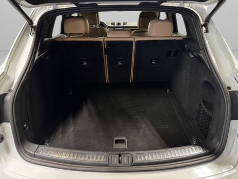 Used 2018 Porsche Macan Sport Edition image 39