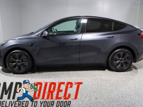 Used 2025 Tesla Model Y Long Range AWD/4WD image 10