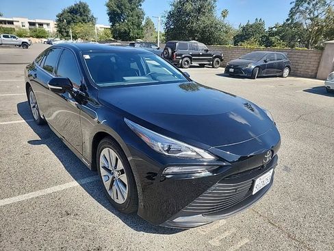 Used 2023 Toyota Mirai w/ Advanced Technology Package RWD image 1