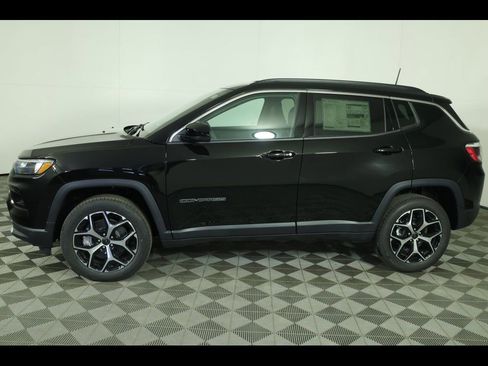 New 2026 Jeep Compass Limited image 2