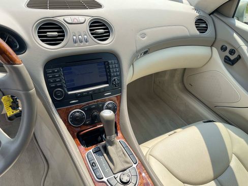 Used 2005 Mercedes-Benz SL 600 image 25