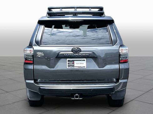 Used 2021 Toyota 4Runner TRD Off-Road Premium AWD/4WD image 5